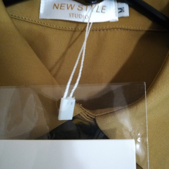 Mustard green long sleeve blouse with tie - Picture 3 of 3